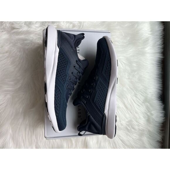 🆕 APL Women's TechLoom Tracer Sneaker 
Athletic Running Shoe Midnight/Whi Size 5 - Picture 3 of 8